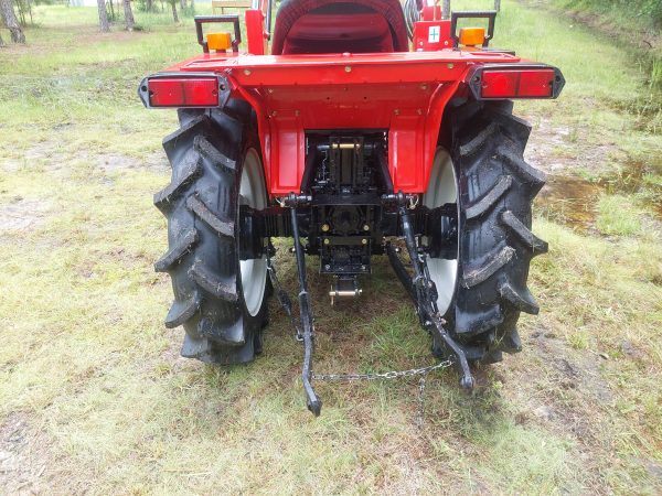 F18D 4x4 23Hp, ROP ready, 5ft bucket 788 hours - Image 7