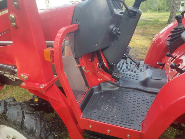 AF22D 27Hp w/loader 768 hrs - Image 4